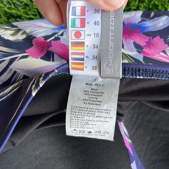 MOONTIDE Swimwear Floral Print 1 Piece size 4 - Picture 6 of 6